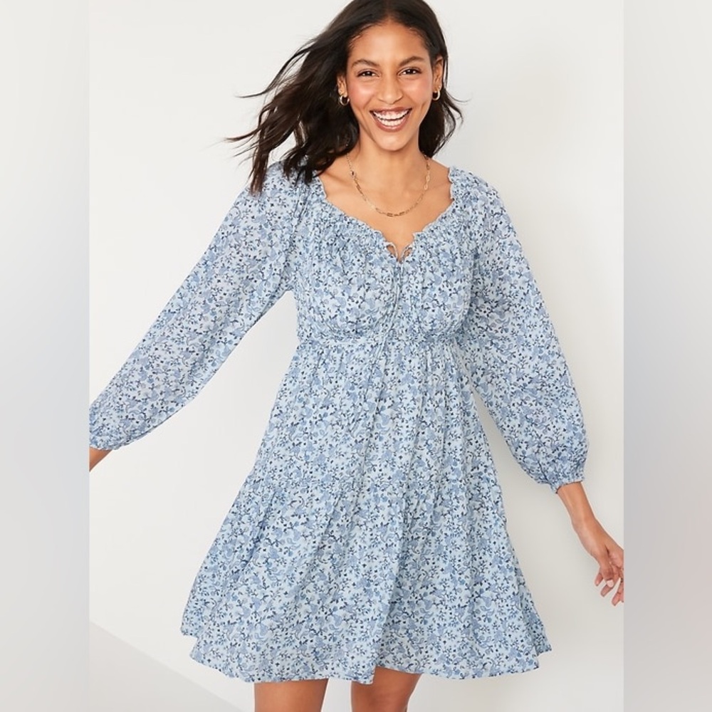 Old Navy Size XS Blue Floral Paisley Long Sleeve Mini Poet Swing Dress